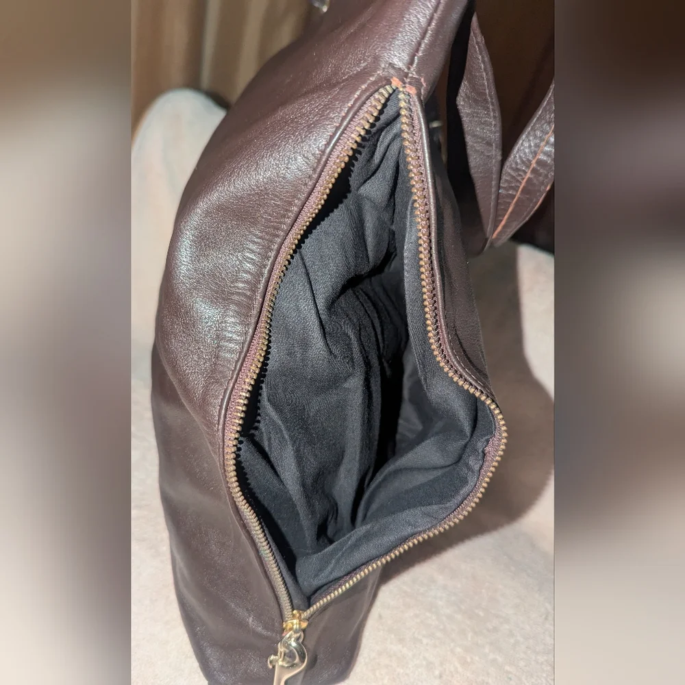 Ravasi Firenze Dark Brown Leather Hobo Bag. Made In Italy.